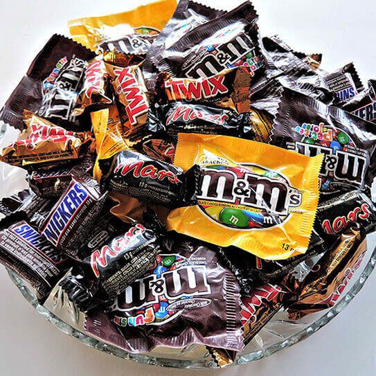 halloween candy with negative dental effects